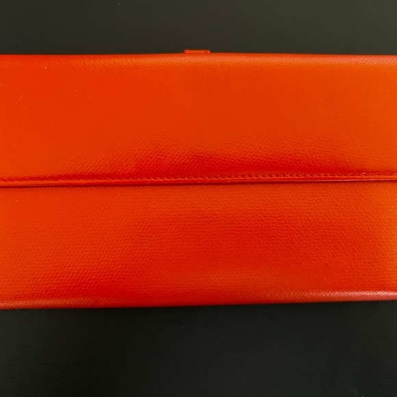 Chanel Orange Caviar Long Wallet - Picture 4 of 16